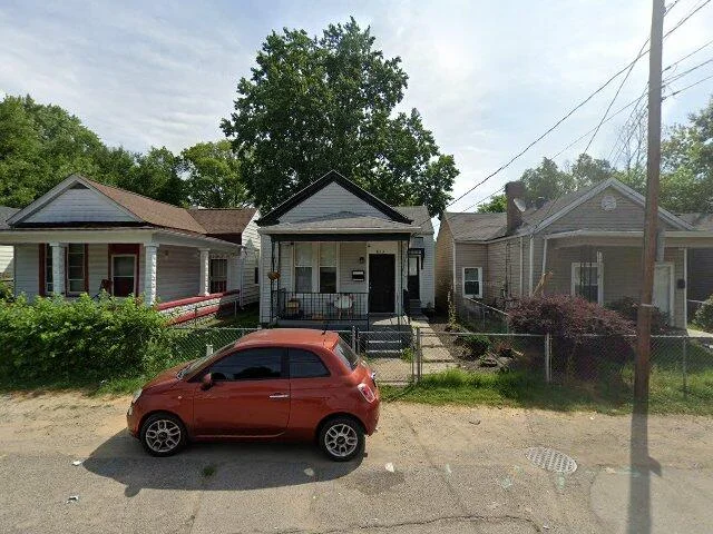 House image located at Louisville, KY 40208