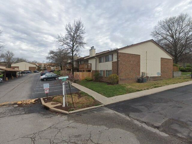 House image located at Florissant, MO 63033