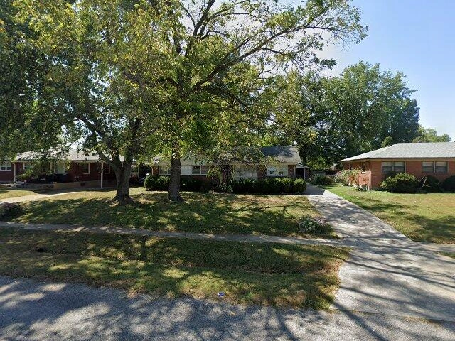 House image located at Louisville, KY 40272