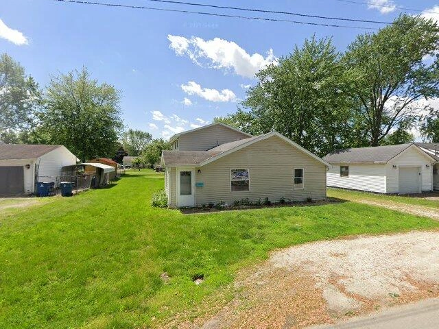 House image located at Gas City, IN 46933