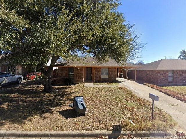 House image located at Fort Worth, TX 76112