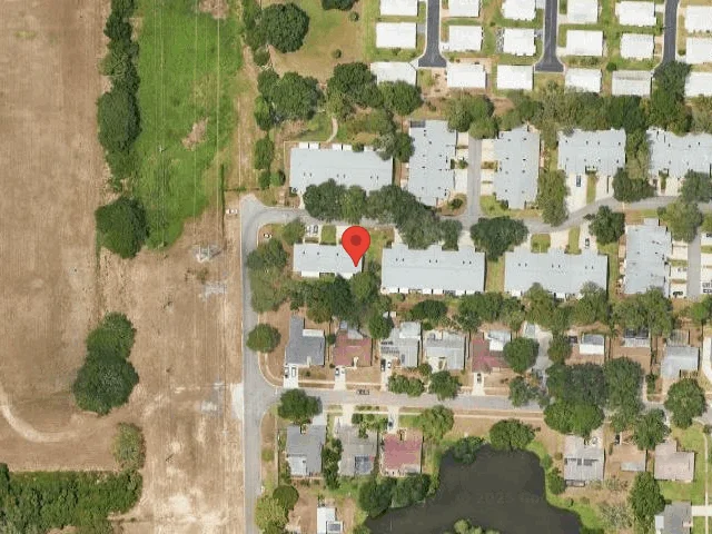House image located at Tarpon Springs, FL 34689