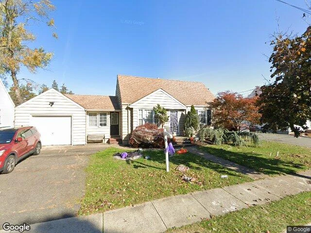 House image located at Totowa, NJ 07512