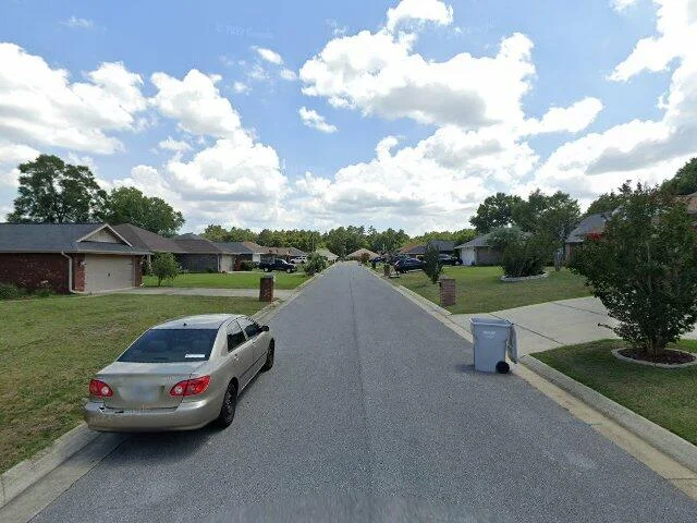 House image located at Milton, FL 32571