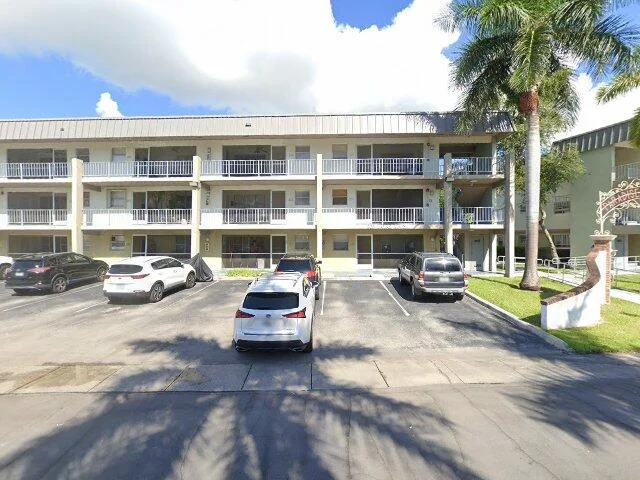 House image located at Hallandale, FL 33009