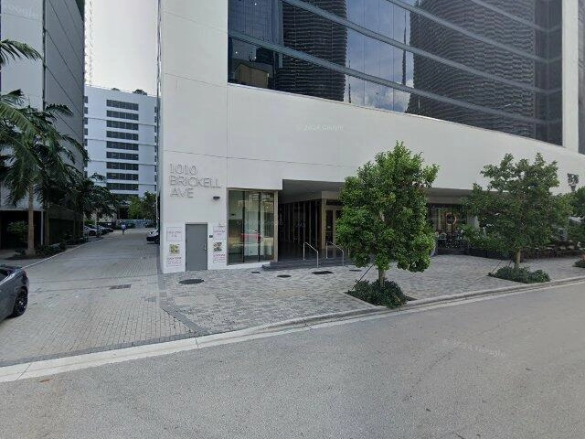 House image located at Miami, FL 33131