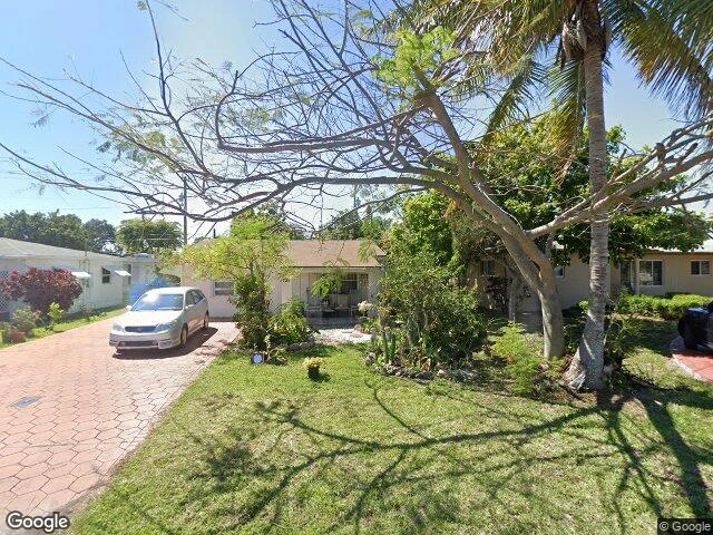 House image located at Hallandale, FL 33009