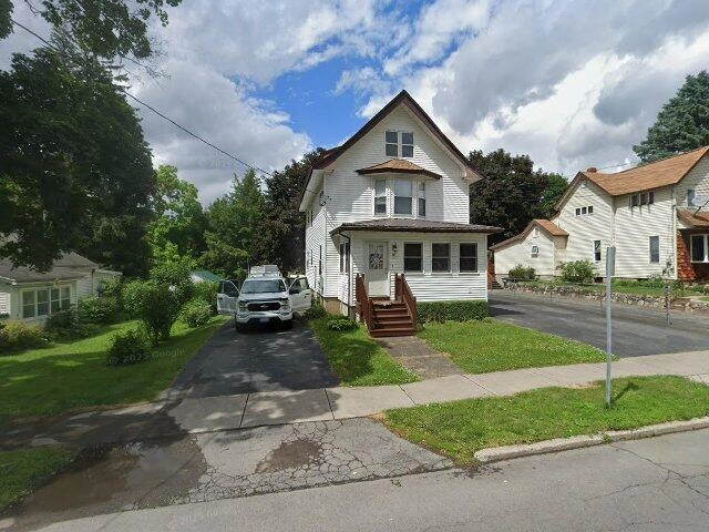 House image located at Merchantville, NJ 08109