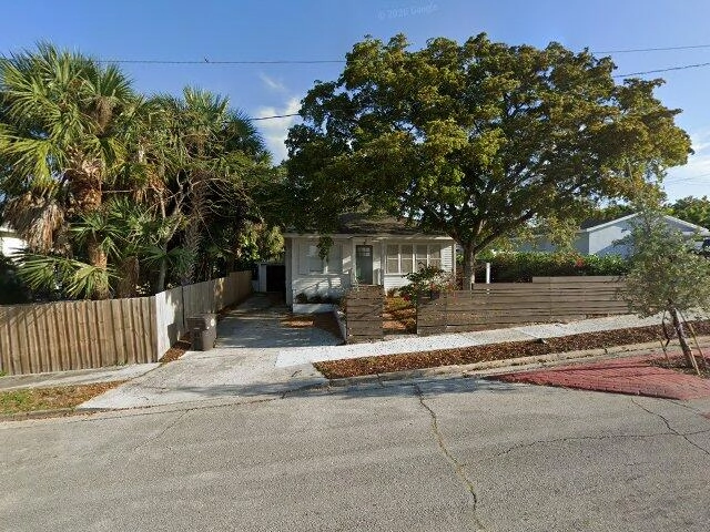 House image located at West Palm Beach, FL 33405