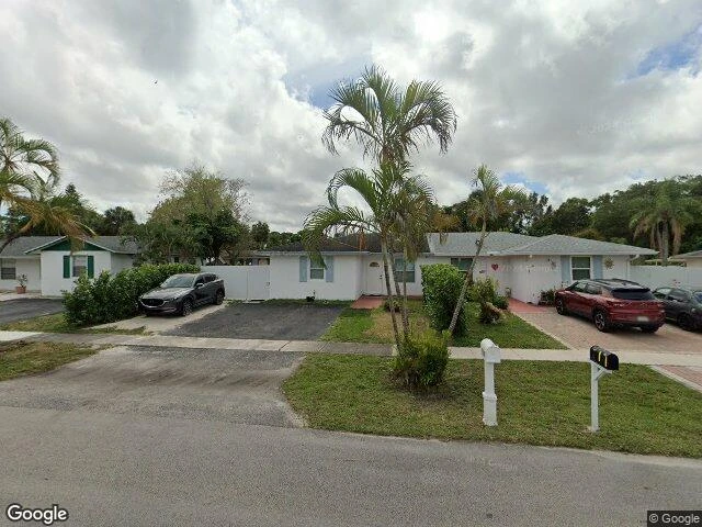 House image located at West Palm Beach, FL 33415