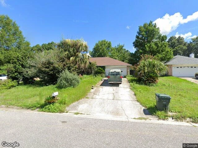 House image located at Milton, FL 32570