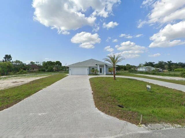 House image located at Loxahatchee, FL 33470