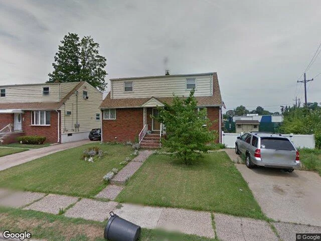 House image located at Elmwood Park, NJ 07407