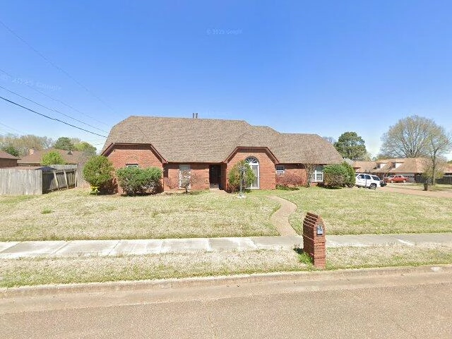 House image located at Memphis, TN 38125
