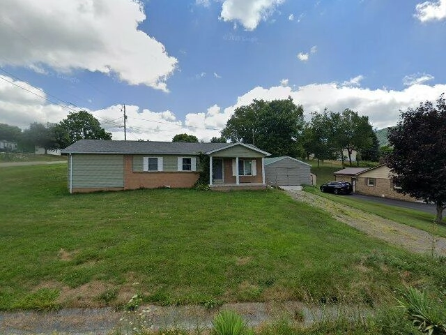 House image located at Tazewell, VA 24651