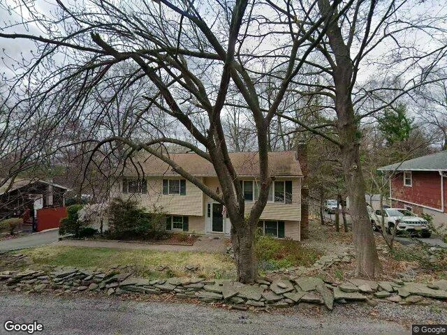 House image located at Hamburg, NJ 07419