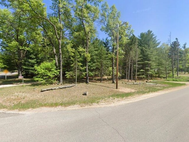 House image located at Shawano, WI 54166