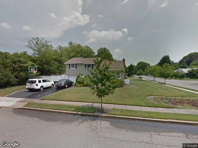 House image located at Syosset, NY 11791