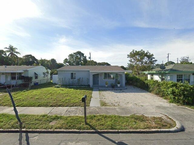 House image located at West Palm Beach, FL 33407