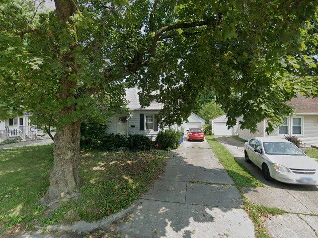 House image located at Decatur, IL 62526
