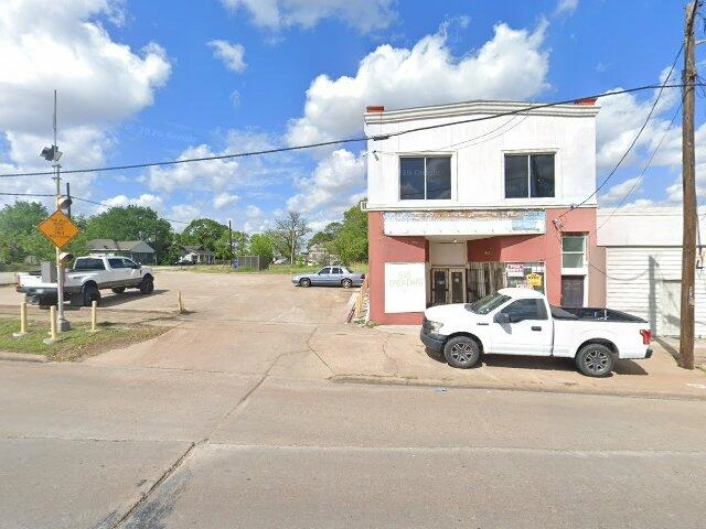 House image located at Austin, IN 47102