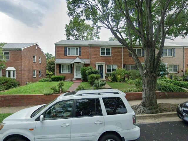 House image located at Irvington, NJ 07111