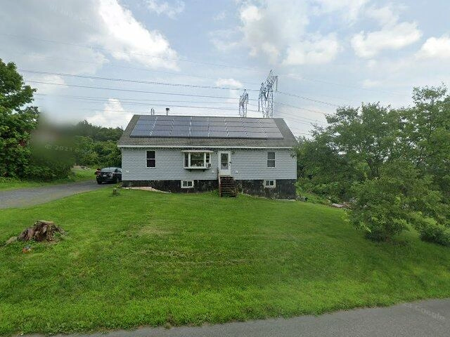 House image located at West Coxsackie, NY 12192