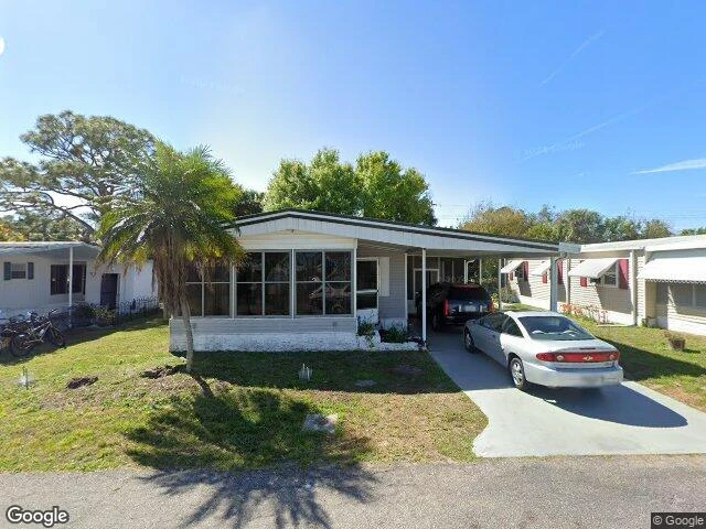 House image located at North Fort Myers, FL 33917