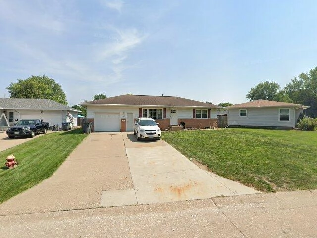 House image located at Milan, IL 61264