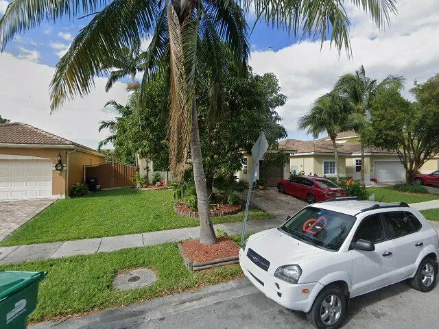House image located at Miami, FL 33189