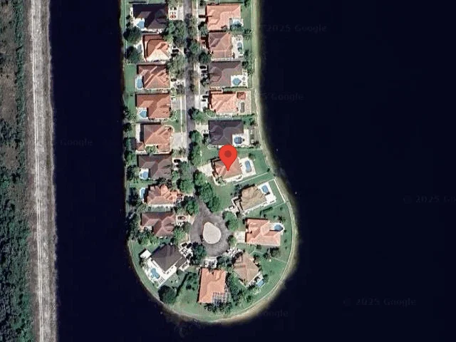 House image located at Hollywood, FL 33029