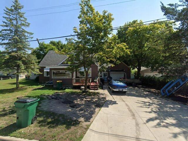 House image located at Bay City, MI 48706