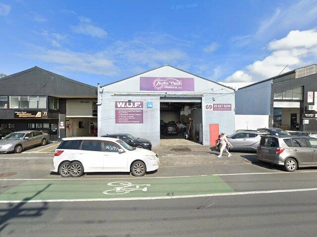 House image located at Goffstown, NH 03045