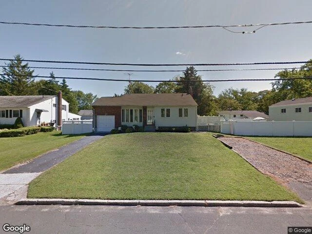 House image located at West Islip, NY 11795