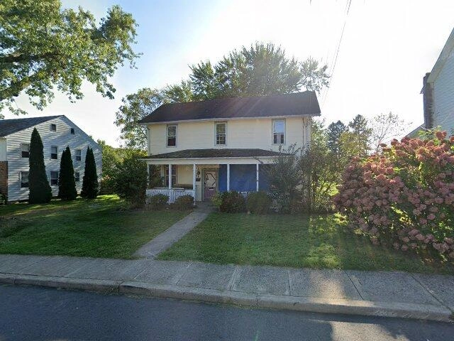 House image located at Washington, NJ 07882