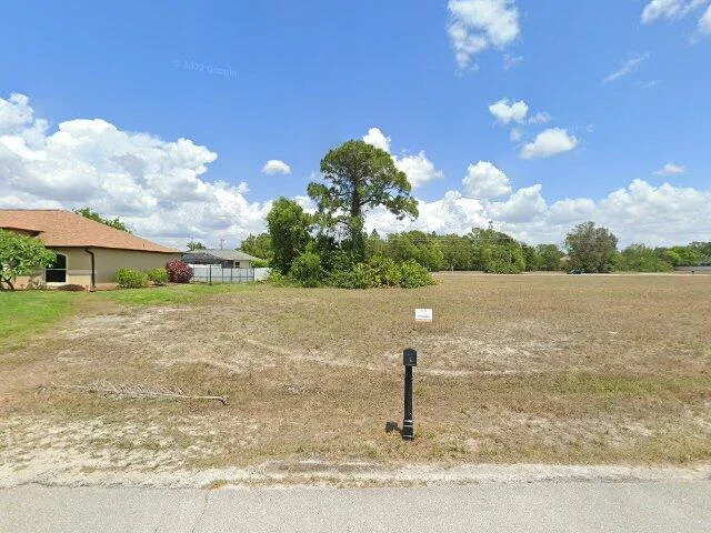 House image located at Cape Coral, FL 33909