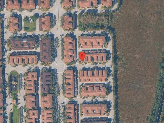 House image located at Hollywood, FL 33027