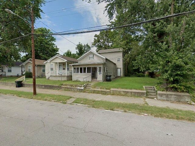 House image located at Louisville, KY 40203