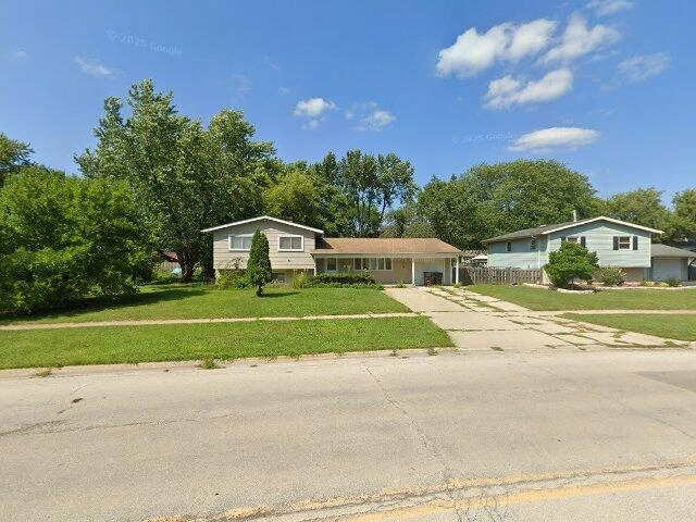 House image located at Crystal Lake, IL 60014