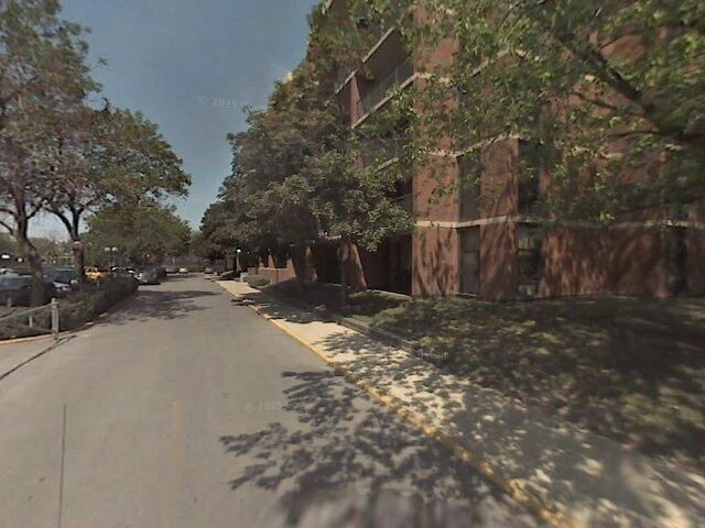 House image located at Chicago, IL 60616