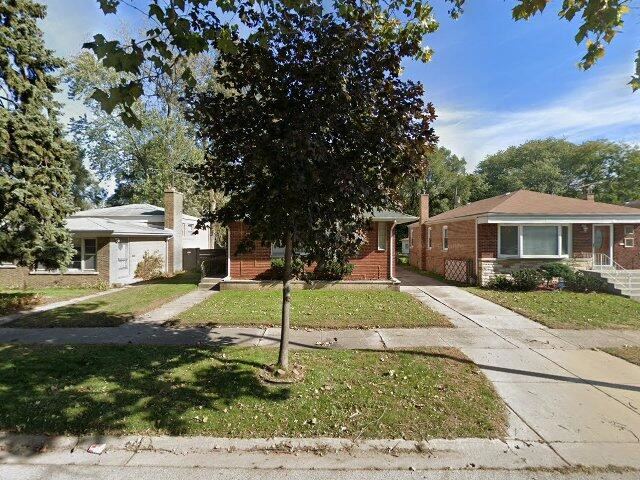 House image located at Chicago, IL 60633