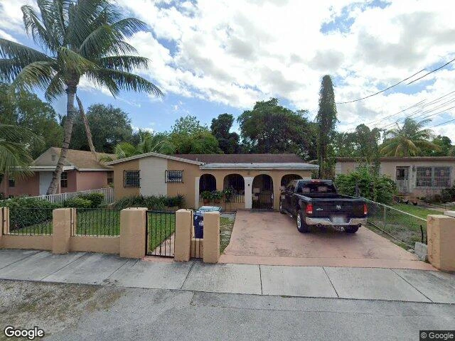 House image located at Miami, FL 33168