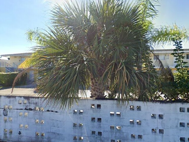 House image located at West Palm Beach, FL 33403