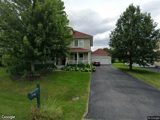 House image located at Grayslake, IL 60030