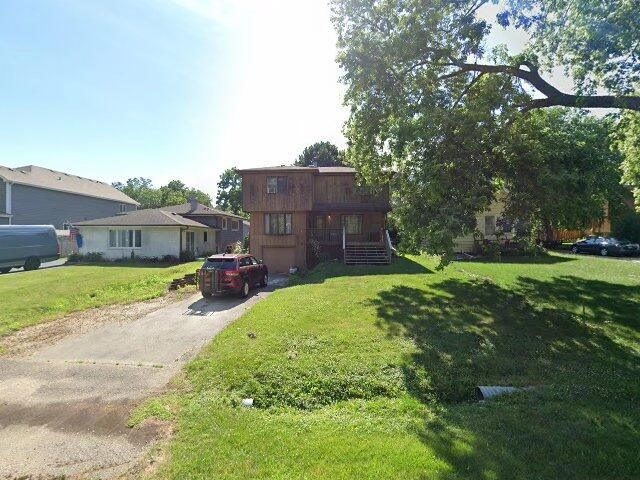 House image located at Lisle, IL 60532