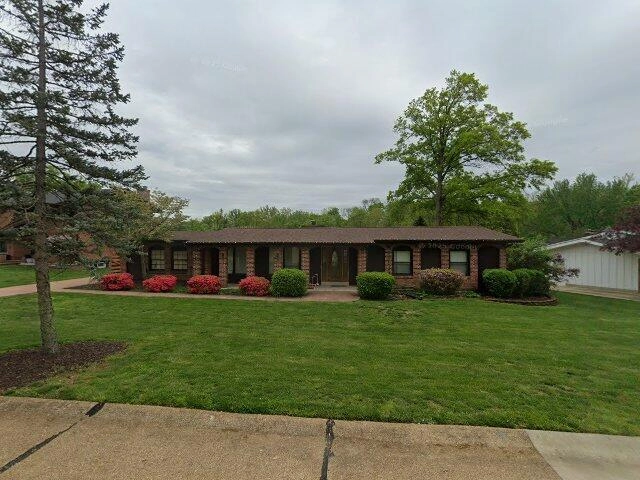 House image located at Chesterfield, MO 63017