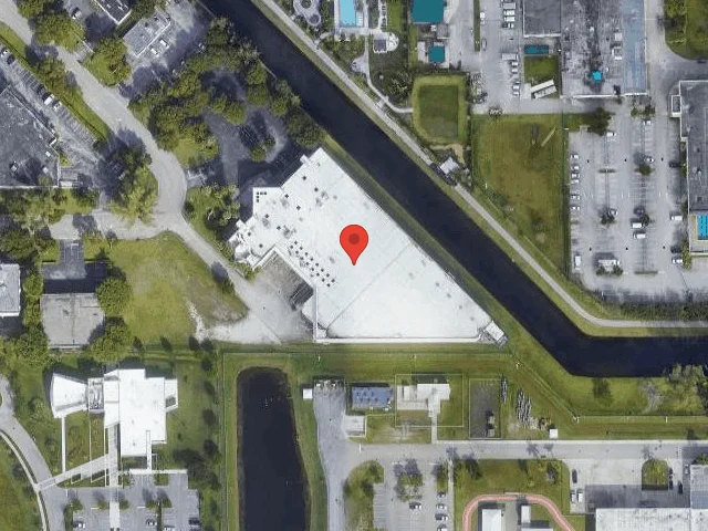 House image located at Miami, FL 33178