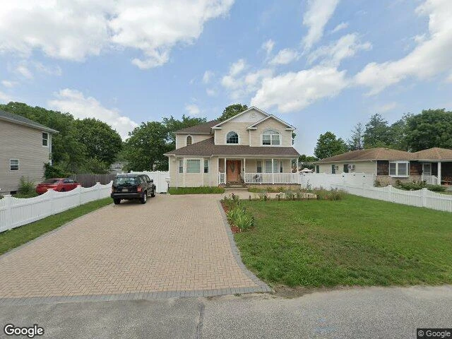 House image located at Islip Terrace, NY 11752