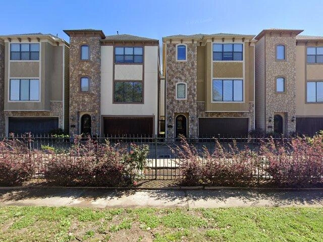 House image located at Houston, TX 77007