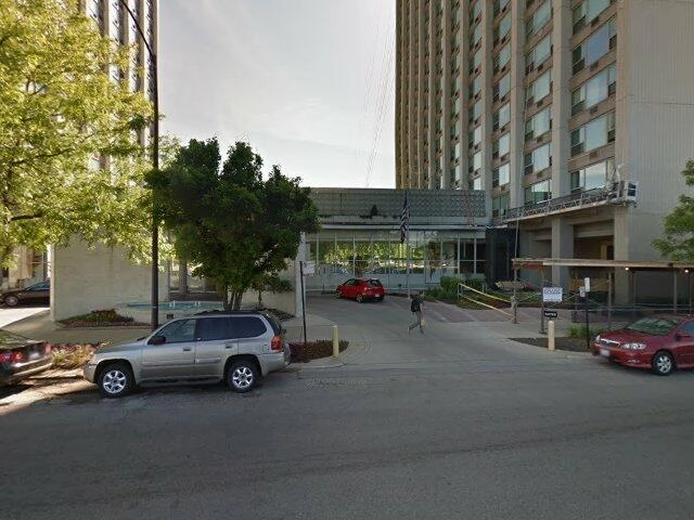 House image located at Chicago, IL 60613